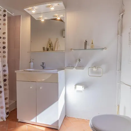 Casa de Férias L'amandier By Interhome Oraison